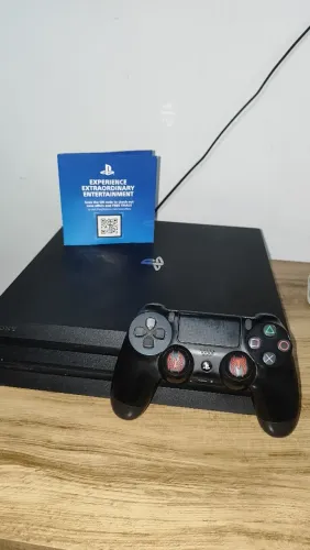 PS4 PRO 1 TERA