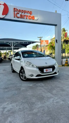 Peugeot 208 Griffe 1.6 Flex 16V 5P Aut. 2014