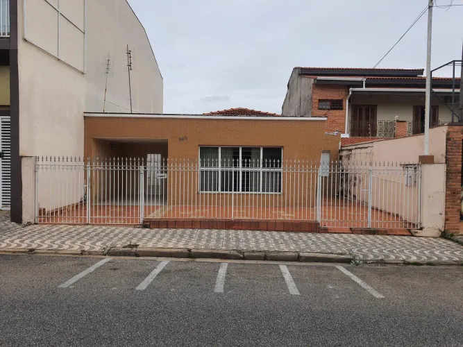 CASA COMERCIAL em Votorantim - São Paulo, Centro