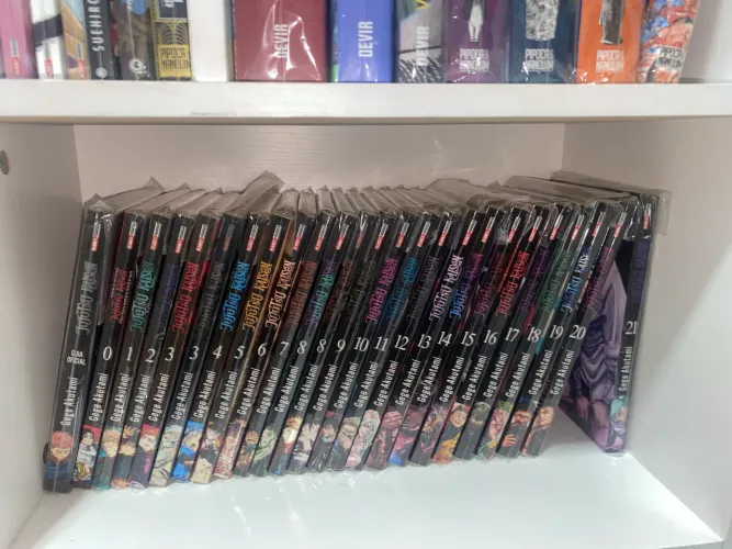 Jujutsu kaisen 0 ao 21 + capas especiais e guia