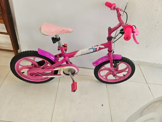 Bicicleta com rodinhas