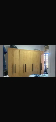 Vende-se guarda-roupa 