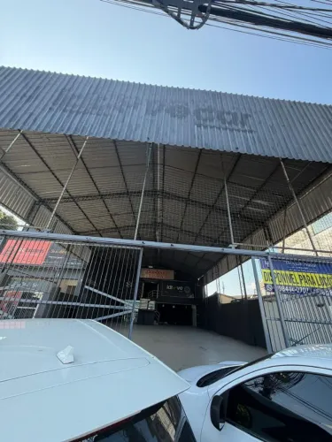 ALUGO Imóvel comercial na Constantino Nery