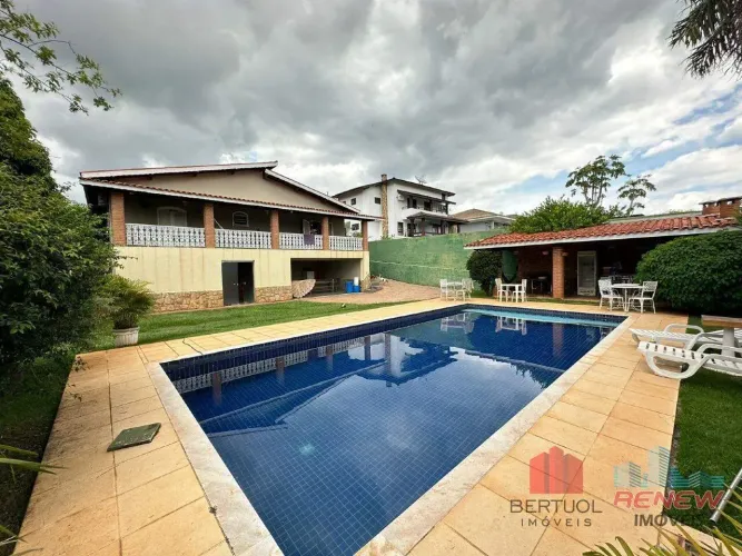 Casa para locação no Condomínio Estância Marambaia em Vinhedo/SP.