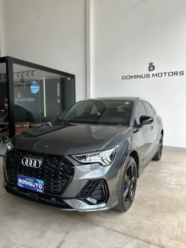 Audi Q3 SPB Perf. Black 2.0 TFSI Tipt. Quat. 2023