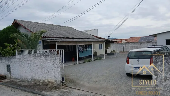 INVESTIDORES terreno com 597,16 m² localizado Fazenda Santo Antônio