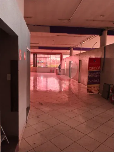 Salão Comercial para locação em Itaquera - SP