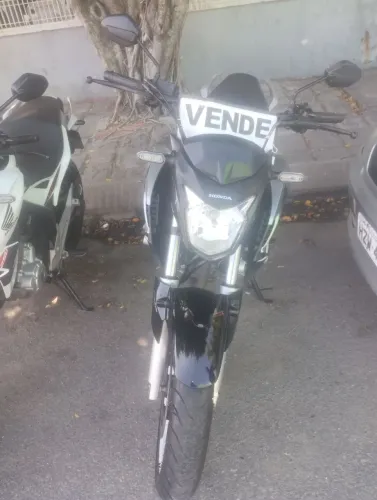 Moto Twister 250 ano 2019 zap *