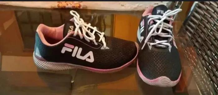 Tênis fila