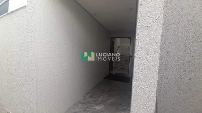 Apartamento de 2 quartos para alugar no Bairro Piratininga, em Belo Horizonte