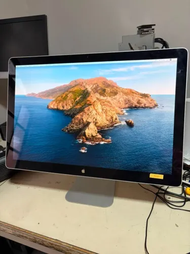 LED Cinema Display Apple