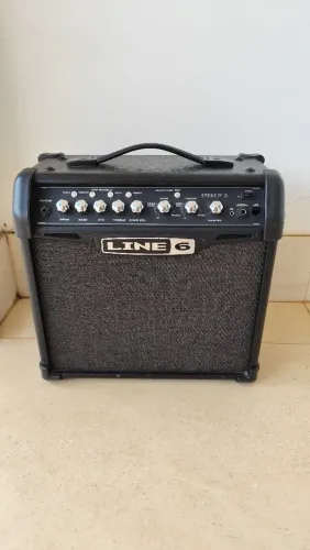 Amplificador LINE 6 SPIDER IV 15W