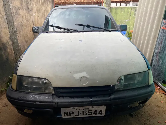 Chevrolet Monza Classic SE 2.0 /mpfi E EFI 2P E 4P 1991