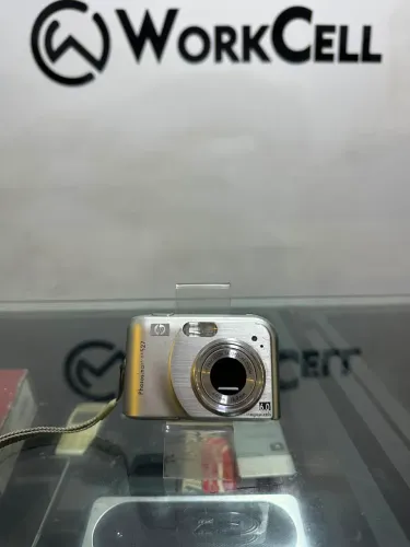 Câmera digital HP M527