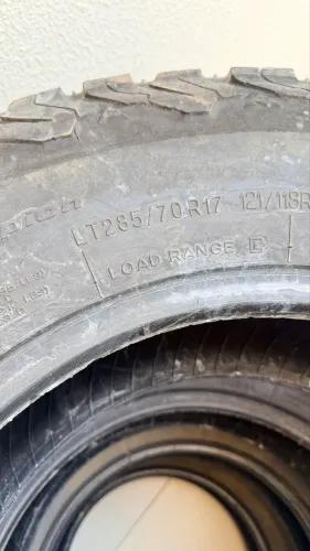 Pneus BF Goodrich 285/70 r17