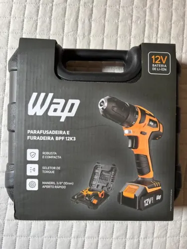 Parafusadeira e Furadeira à Bateria - Maleta, Acessórios, Empunhadura Emborrachada - WAP