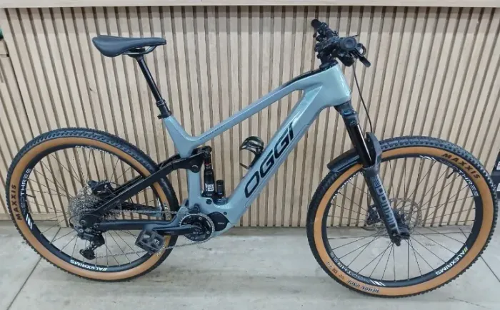 Bicicleta 29 Full Carbono Oggi Potenza Sport - Tamanho 19 - Shimano Cues 11v
