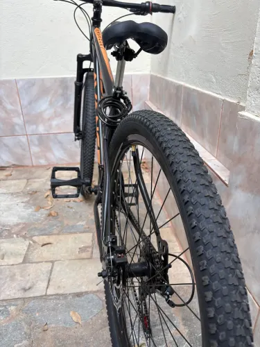 Bicicleta Urbana Avance Aro 29 Suspensão Dianteira 21 Velocidades Disco