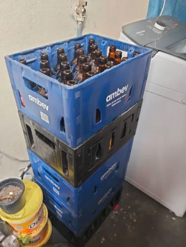 Caixa de cerveja litrinho 300ml