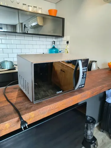 Micro-ondas 20 Litros Espelhado Cor Cinza/inox Consul 220v