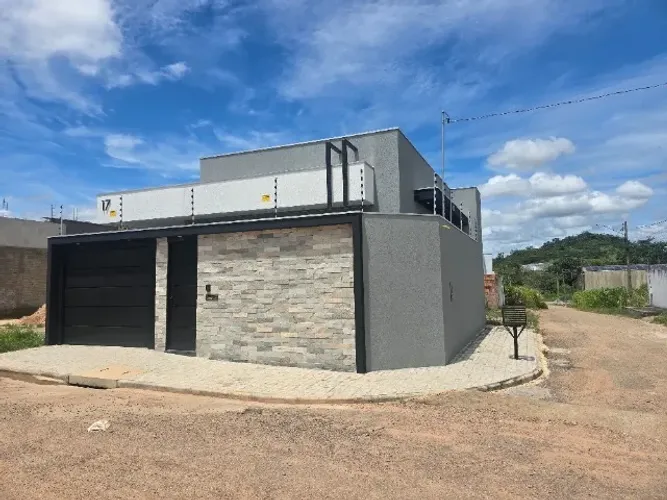 VENDE-SE CASA NOVA + TERRENO NOS FUNDOS 10x14 m - A 300 m DO SHOPPING