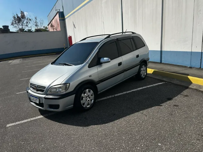 Chevrolet Zafira Expres. 2.0 MPFI Flexpower 5P AUT 2010