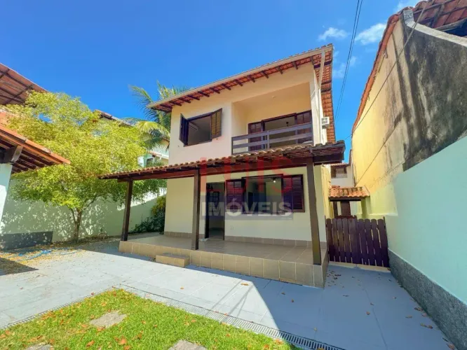 Casa praia de Piratiningas com 4 dormitórios à venda, 216 m² por R$ 1.250.000 - Piratining