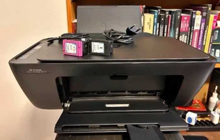 Vendo impressora HP DeskJet 2774 lnk Advantage 