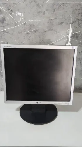 Monitor LG Flatron L1750S