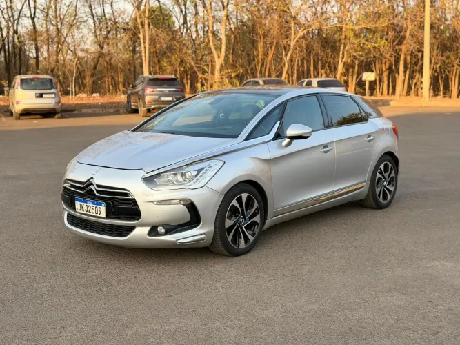 Citroen DS5 1.6 Turbo 16V 5P Aut. 2014