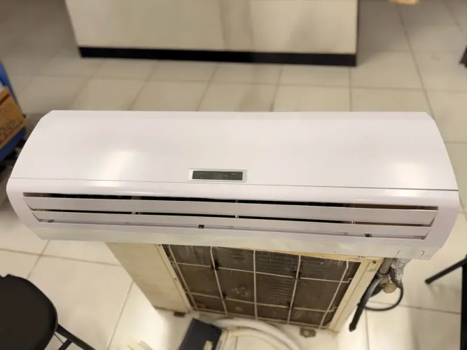 Ar Condicionado Electrolux 24000BTU