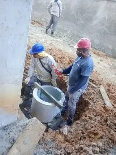 Alguém pra cavar