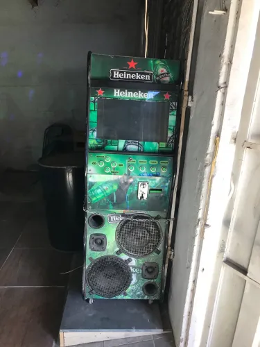 Jukebox toca música