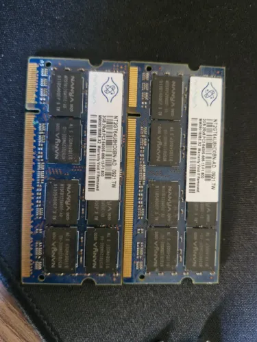 Memória ram ddr2 (época dos dinossauros)