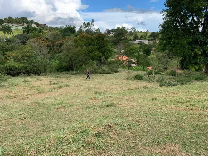 Terreno no Parque Agrinco Guararema | 5.160,45 m² e fácil acesso às rodovias