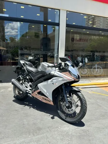 R15 ABS