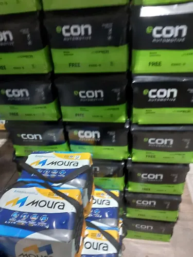 Troca de óleo alinhamento baterias mourz zetta pneus 10x
