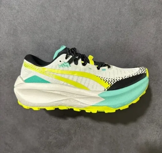 ASICS Trabuco Max 5