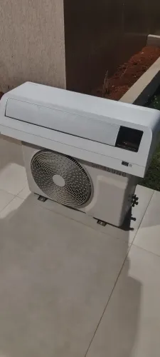 Ar-Condicionado Samsung WindFree Connect Inverter 12.000 BTUs 220V (Para Peças / Reparo)