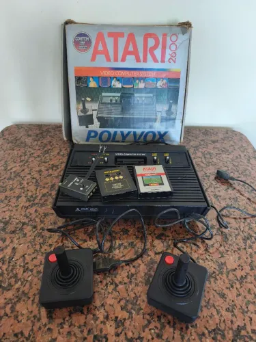 ATARI POLYVOX 2600