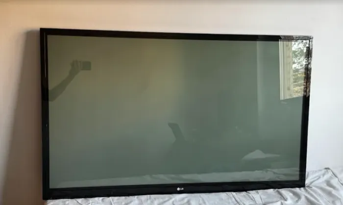 TV LG 50'' com defeito (apenas para peças) MODELO 50PA4500 - SM