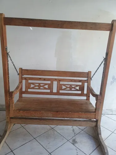 Vende-se Banco
