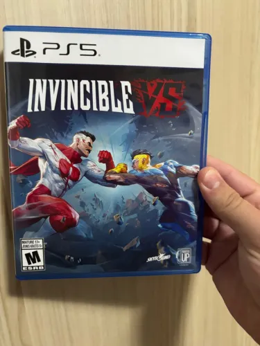 Invincible ps5 mídia física