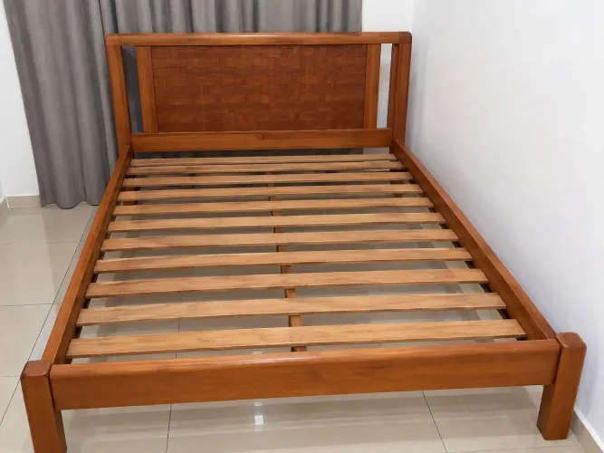 Cama madeira casal