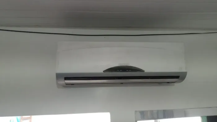 Vende se um ar condicionado