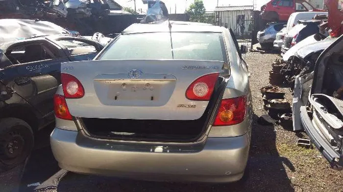 Peças usadas Toyota Corolla 2003 1.8 gasolina 136cv aut