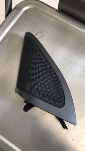 Mercedes GLA 200 2016 Twitter do retrovisor lado esquerdo