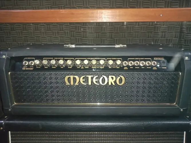 Meteoro Jaguar Stereo Chorus - Head + Cab 4x12
