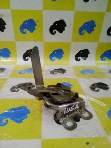 Fechadura Trava Capo Dianteiro Idea 1.4 2012 