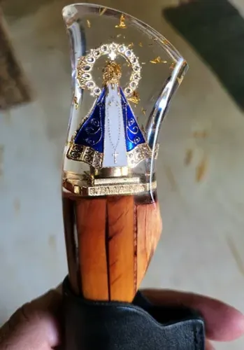 LINDA Faca Nossa Senhora Aparecida Dourada 10"